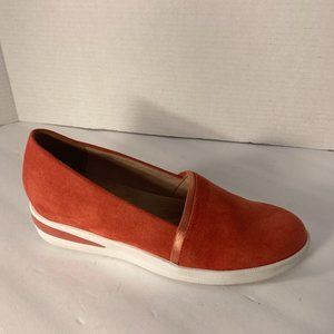 Reaction Kenneth Cole  SZ 8.5 FAY Coral Red color slip on wedge sneaker